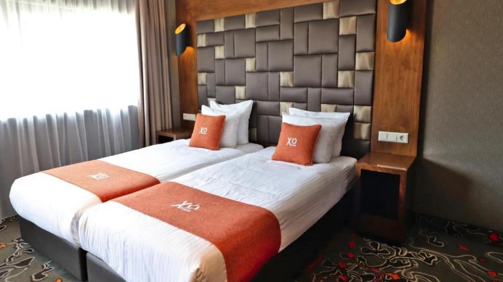 XO Hotels Park West